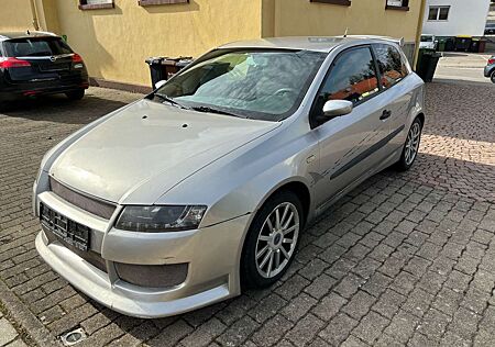 Fiat Stilo 1.2 16V Active Sportpaket Tuning 80PS Spoiler 2003