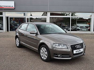Audi A3 1.6 TDI Attraction l KLIMA l SHZ l AHK l