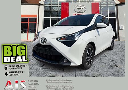 Toyota Aygo 1.0 x-play club Kamera