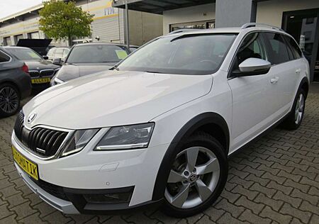 Skoda Octavia Combi Scout 2.0TSI DSG 4x4 *AHK*KAMERA