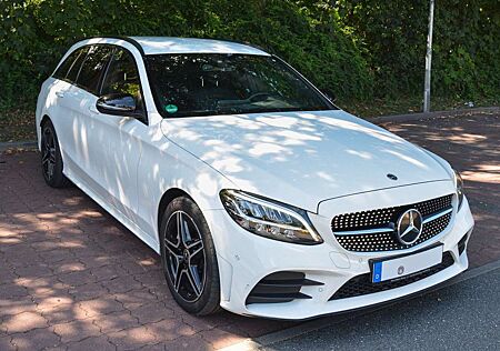 Mercedes-Benz C 300 T 4Matic 9G-TRONIC AMG Line