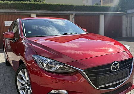 Mazda 3 SKYACTIV-D 150 Sports-Line