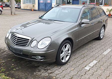 Mercedes-Benz E 230 T AVANTG 6-ZYL1.HD COMAND DACH AIRMATIC PTS