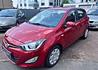 Hyundai i20 Trend **Sitzheizung**43000Km**4 Tür**Klima**