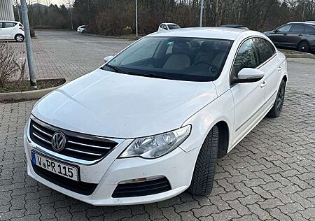 VW Passat CC Volkswagen 2.0 TDI BlueMotion Technology