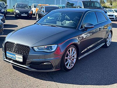 Audi A3 S-Line Sportpaket NAVI XENON TÜV/HU/NEU