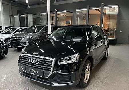 Audi Q2 1.4 TFSI basis Tempomat R.Cam AHK