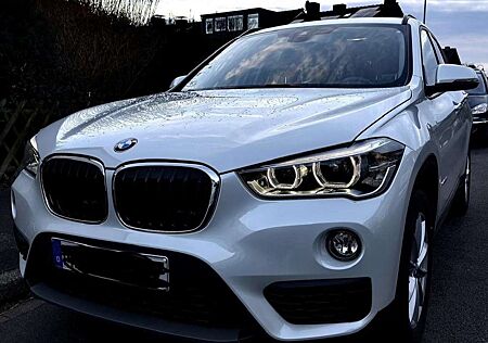 BMW iX1 X1 sDrive20i Aut. xLine