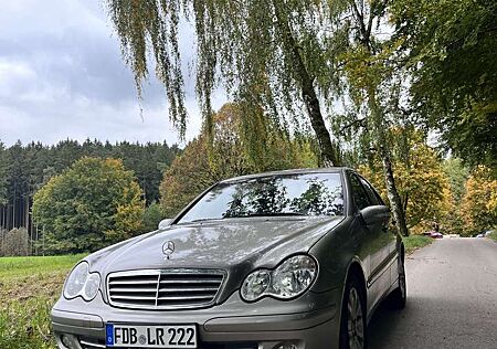 Mercedes-Benz C 180 gebraucht kaufen Mercedes-Benz C 180 Kompressor Automatik Elegance
