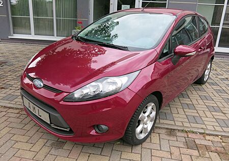 Ford Fiesta Trend TÜV+AU NEU KLIMA 2. HAND SCHECKHEFTGEPFL