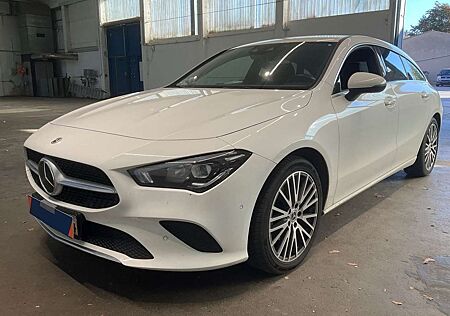 Mercedes-Benz CLA 200 CLA d DCT Ambiente LED KAMERA