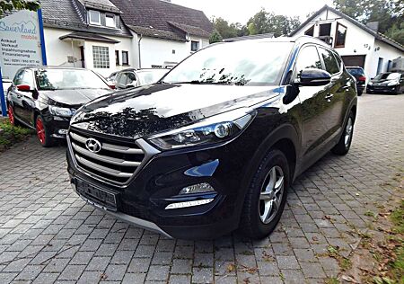 Hyundai Tucson Advantage 4WD Navi Tempo PDC