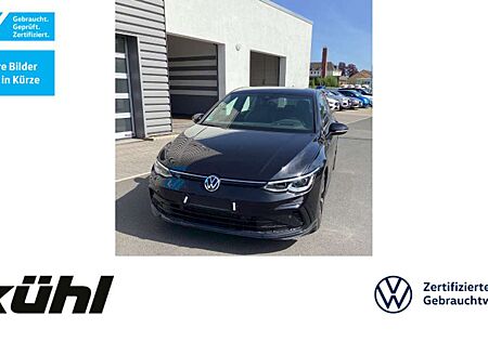 VW Golf Volkswagen VIII 1.5 eTSI DSG R-Line Navi,HUD,LM18,LED