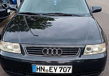 Audi A3 1.6 Attraction