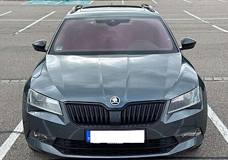 Skoda Superb Combi 2.0 TDI DSG Sportline