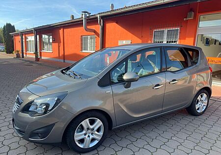 Opel Meriva Active *SHZ*Neuer Tüv*Klima*Mit Garantie*