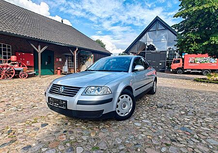 VW Passat Volkswagen 2,0 Automatik/ Family / Klimaautomatik