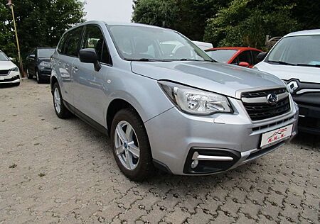 Subaru Forester 2.0 Exclusive+AZV