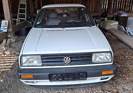 VW Jetta Volkswagen 2