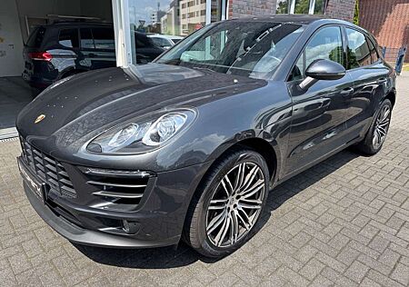 Porsche Macan Turbo 1.Hand Pano PDLS PCM Bi Luft 21"