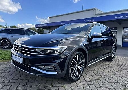 VW Passat Alltrack Volkswagen 4M AHK STHZ PANO DCC ACC 360 LED