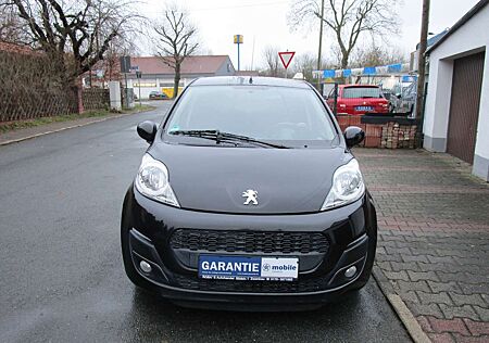 Peugeot 107 Envy * 1,0 * 1. Hand * Scheckheft