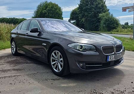 BMW 528i 528 +Aut.