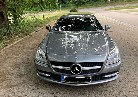 Mercedes-Benz SLK 200 (BlueEFFICIENCY)