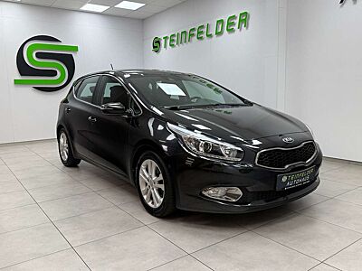 Kia Ceed / cee'd 1.4 / XENON / NAVI / R-CAM / SPURHA