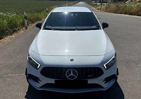 Mercedes-Benz A 180 W177 AMG !! Garantie ! Inspektion Neu !
