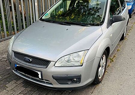 Ford Focus mk2 TÜV neu, carplay, elektr Fensterheber, klima