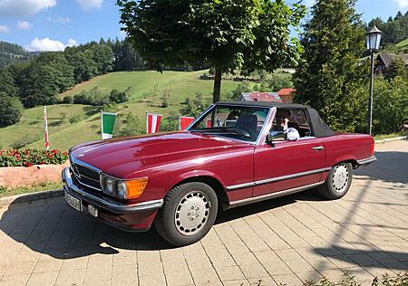 Mercedes-Benz 560 560 SEC