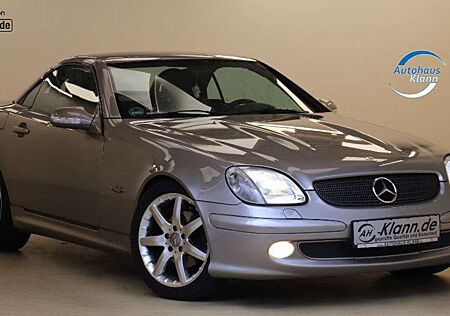 Mercedes-Benz SLK 200 Kompressor 2.0 163PS Special Edition SHZ