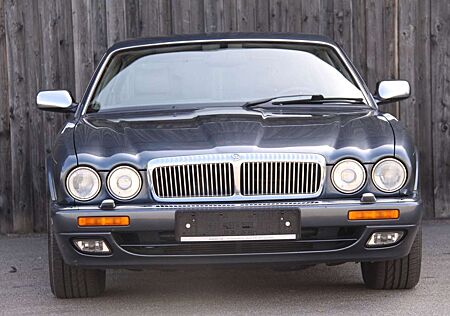 Jaguar Daimler Double Six Majestic 2 Jahre Garantie
