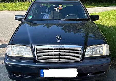 Mercedes-Benz 180 Esprit
