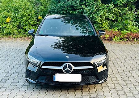 Mercedes-Benz A 200 7G-DCT Progressive