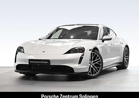 Porsche Taycan Panoramadach Spurwechsel 20'' Wärempumpe