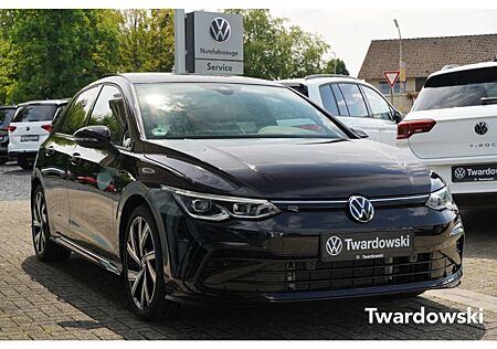 VW Golf Volkswagen R-Line eTSI Pano kamera ACC Travel SHZ Navi