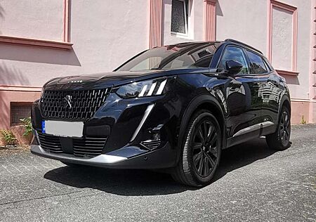 Peugeot 2008 PureTech 155 EAT8 GT