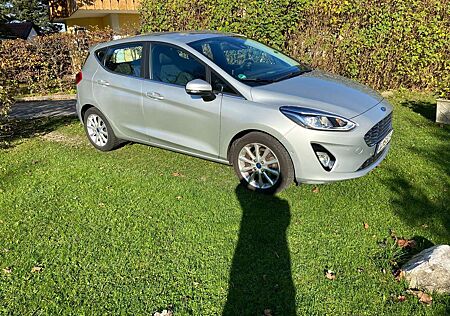 Ford Fiesta 1.0 EcoBoost S&S TITANIUM