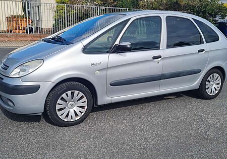 Citroën Xsara Picasso Citroen 1.8 16V Confort, Tüv Neu