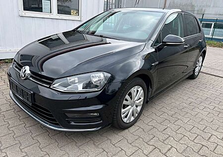 VW Golf Volkswagen VII Lim. Lounge BMT R-Line