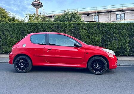 Peugeot 207 1.4e 75ch Exécutive