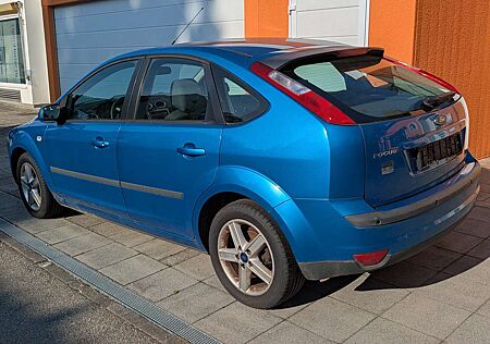Ford Focus 1.6 16V Fun