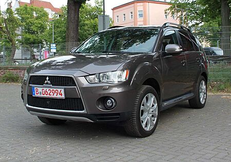 Mitsubishi Outlander 2.2 DI-D 4WD