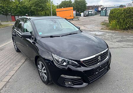 Peugeot 308 Allure Business/1 Jahr Garantie/ 1.Hand 96 kW (...