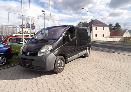 Nissan Primastar Kombi 9 Sitzer Klima Radio AHK HU AU Neu
