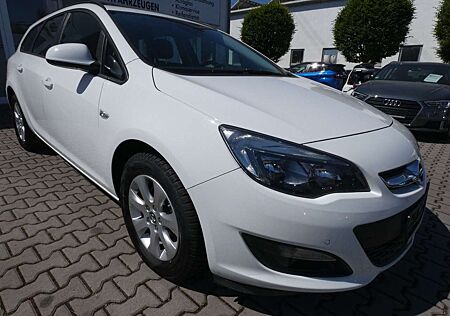 Opel Astra J Sports Tourer Style