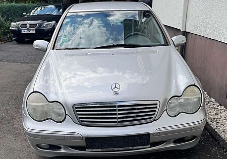 Mercedes-Benz C 180 Elegance