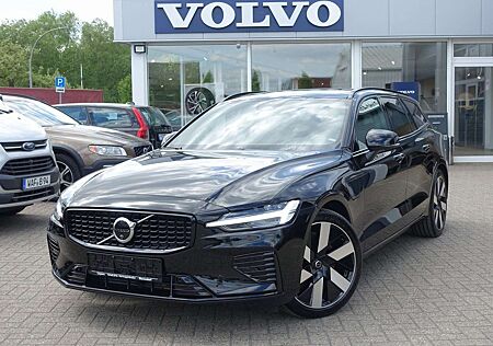 Volvo V60 Plus Dark T6 AWD Plug-in Hybrid/Panorama/AHK